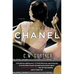 USED-Mademoiselle Chanel by Gortner, C. W. (Paperback)