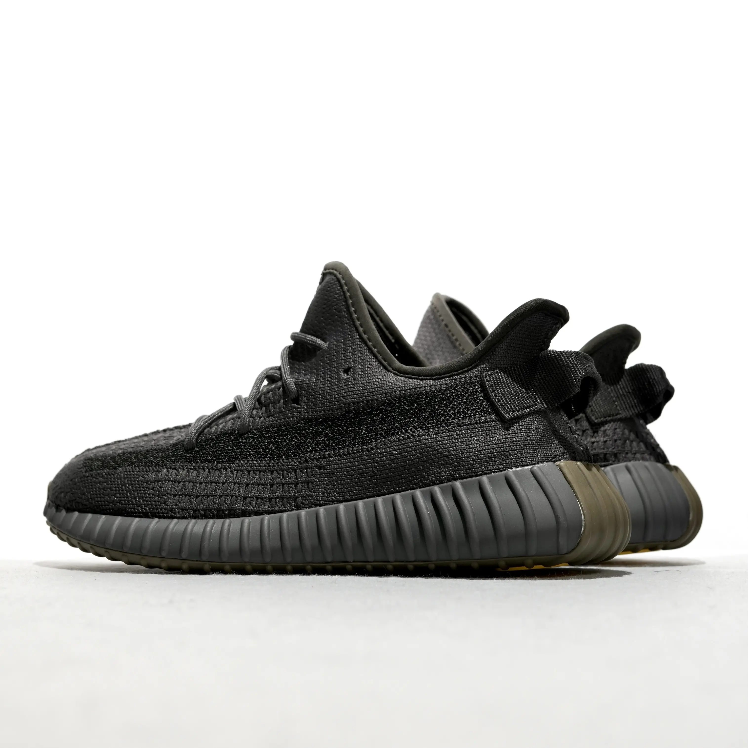 Black Knit Vintage Shock Cushion Basketball Sneakers, Dark Grey Gum Two-Tone Ridged Rubber Outsole Unisex Versatile Daily Trainers