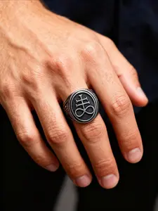 1pc Retro Mysterious Style Stainless Steel Embossed Symbol Pattern Men's Ring, Suitable for Daily Commuting Wear