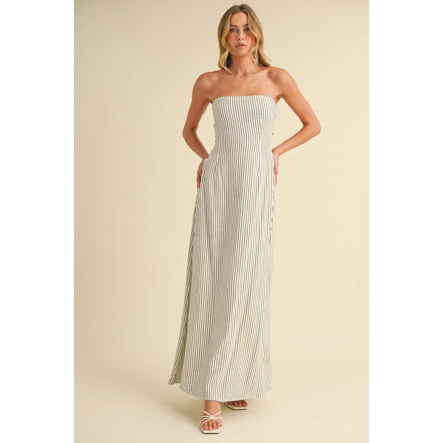 The Valencia Linen Maxi Dress