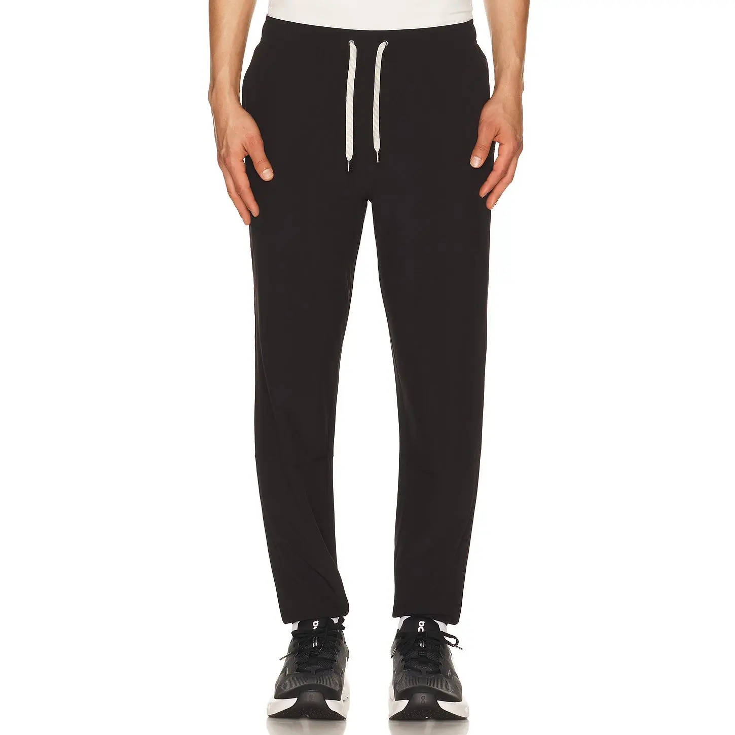 Vuori Kore Lined 28" Jogger in Black