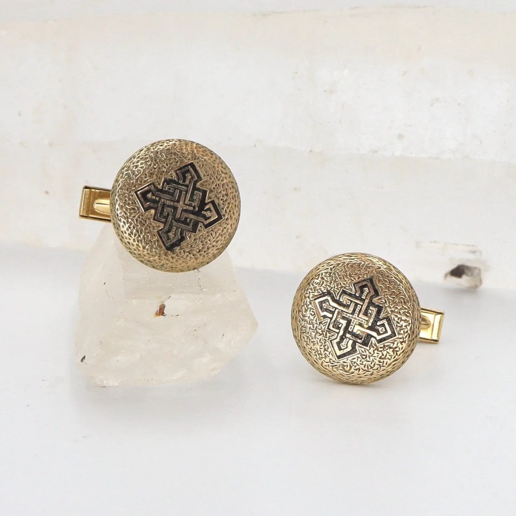 Antique Black Enamel Cufflinks 14k Yellow Gold  Cuff Links - DK624