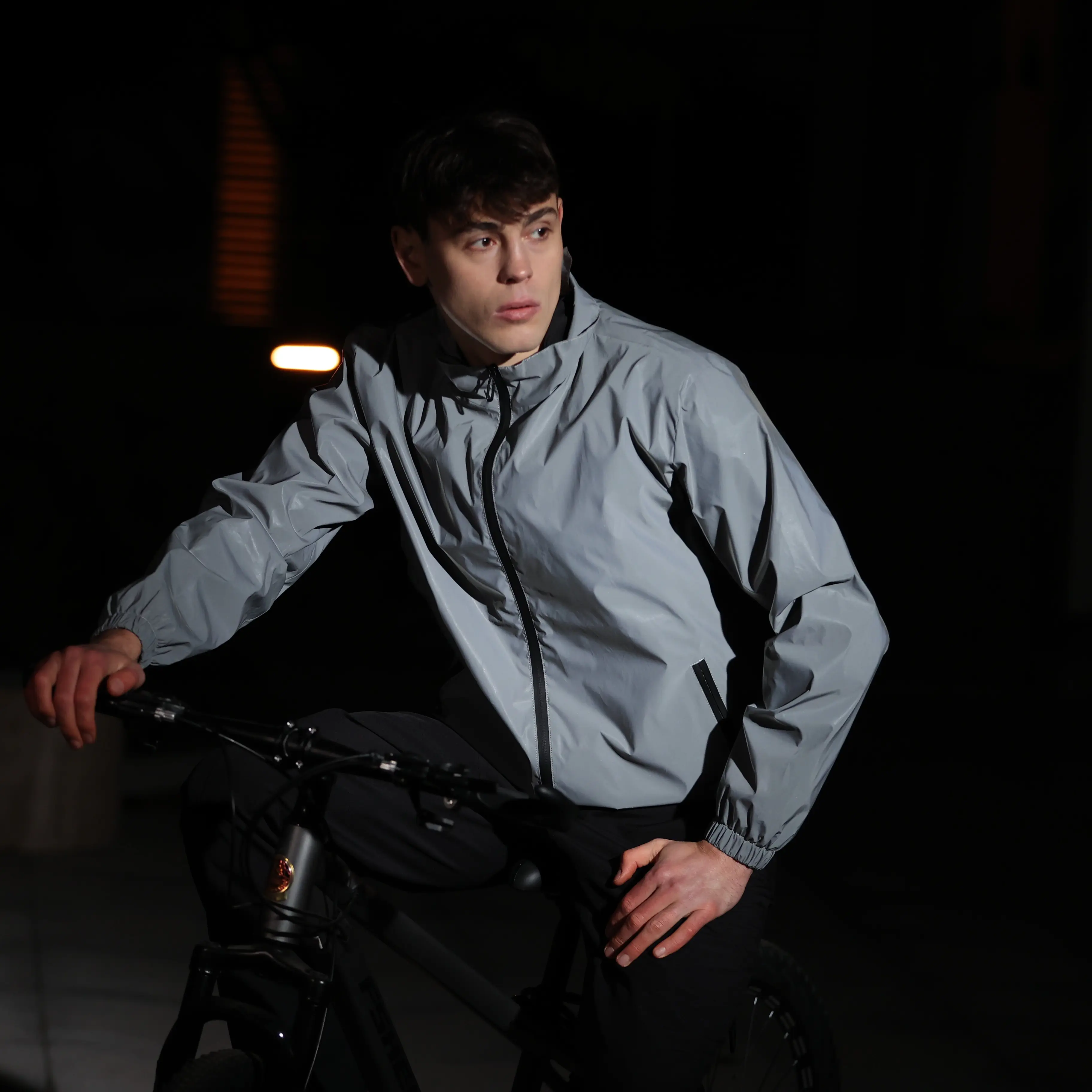 New Cycling Full Reflective Light Gray Windproof Jacket Simple Casual Zipper Coat