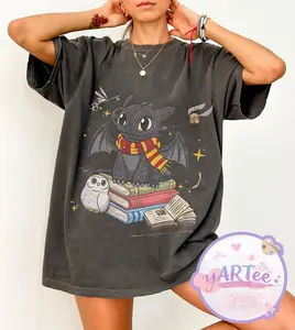 Toothless Gryffindor Shirt, Dragon Wizard Tee, Toothless Harry Potter Shirt, Cute Fantasy T-shirt, Dragon Lover Gift, Wizarding World Shirt