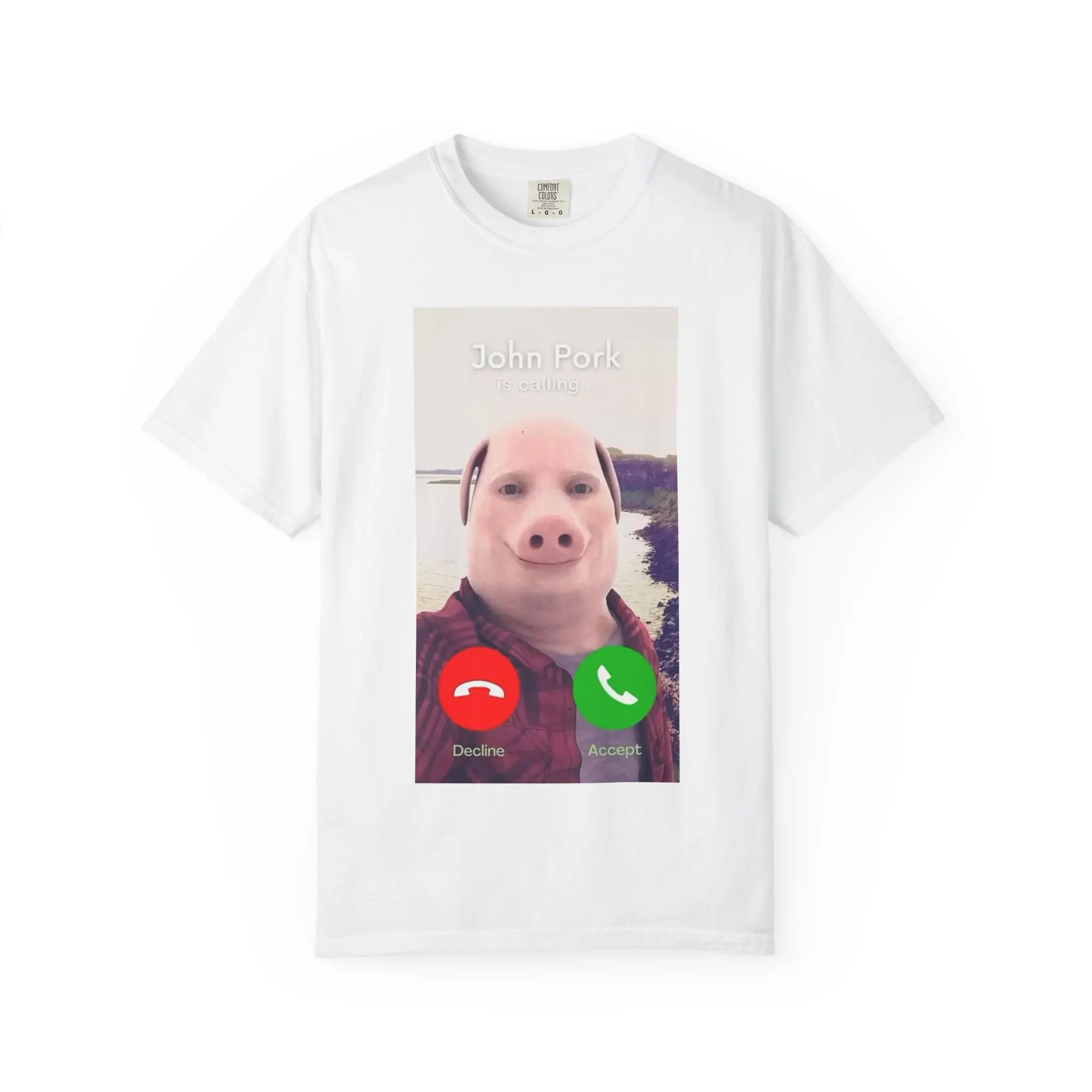 Pig Face Phone Call graphic T-Shirt | Novelty Animal Selfie Tee