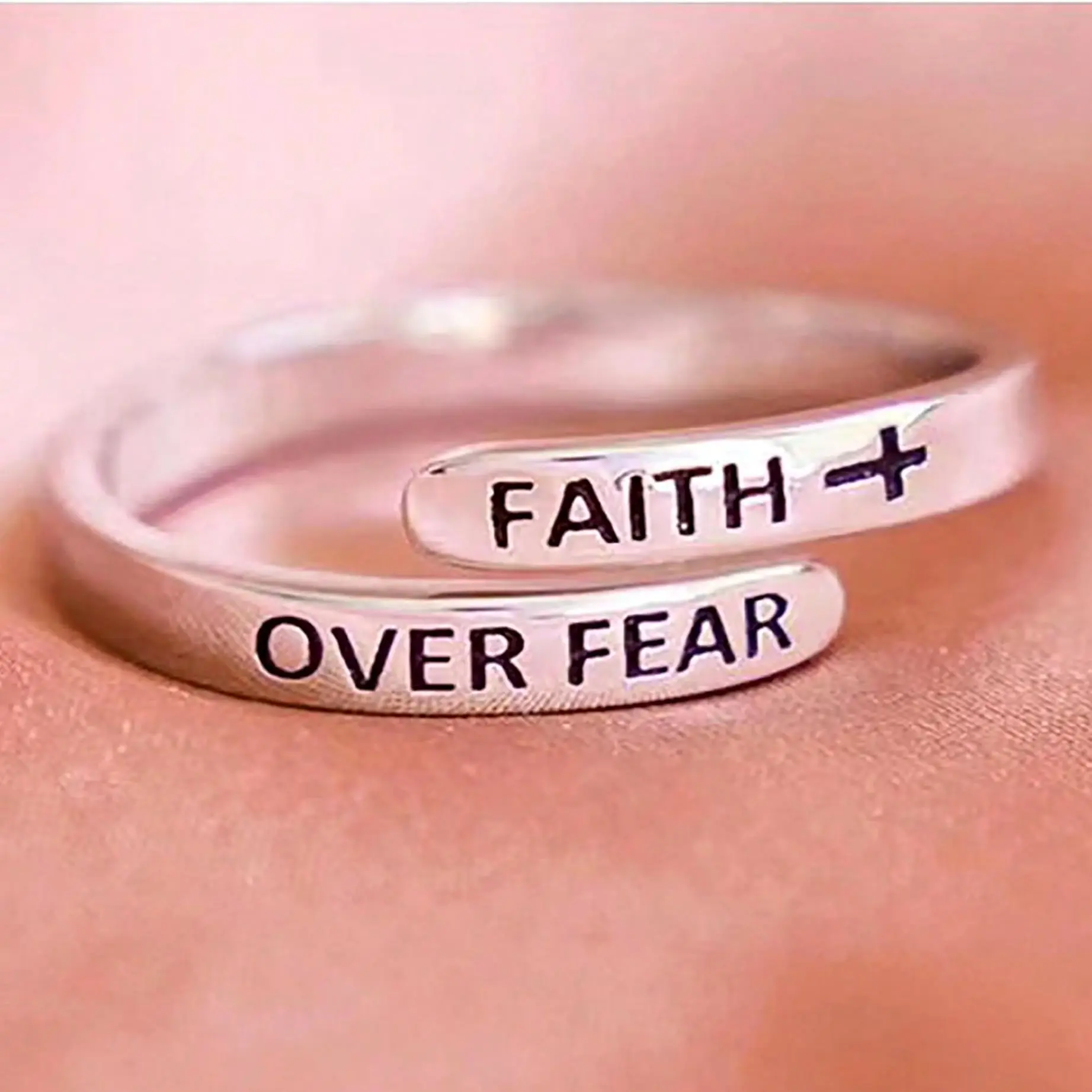 1pcs Carved Luxury style graceful Over Minimalist Fear band Cross Faith Gift resizable