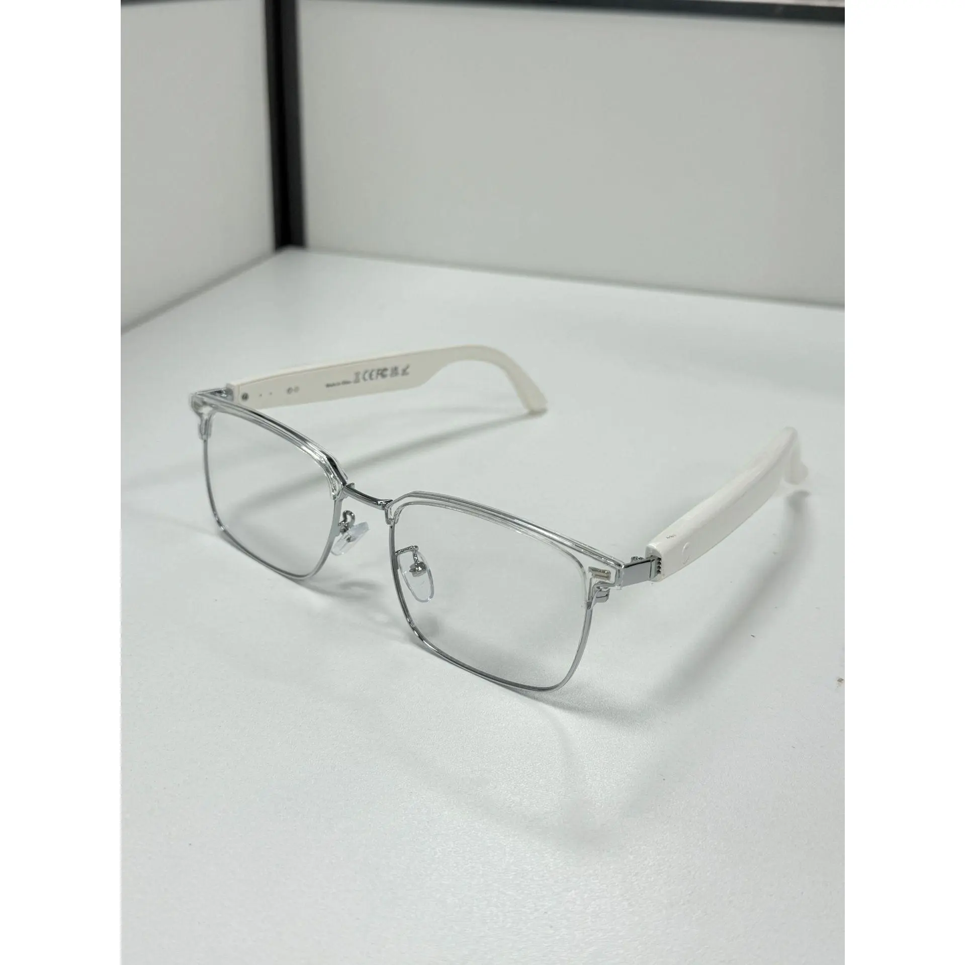 GS13 Silver (Metal Frame)