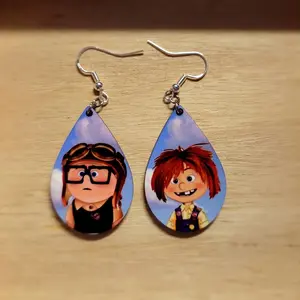 Up Movie Inspired Carl and Ellie Earrings