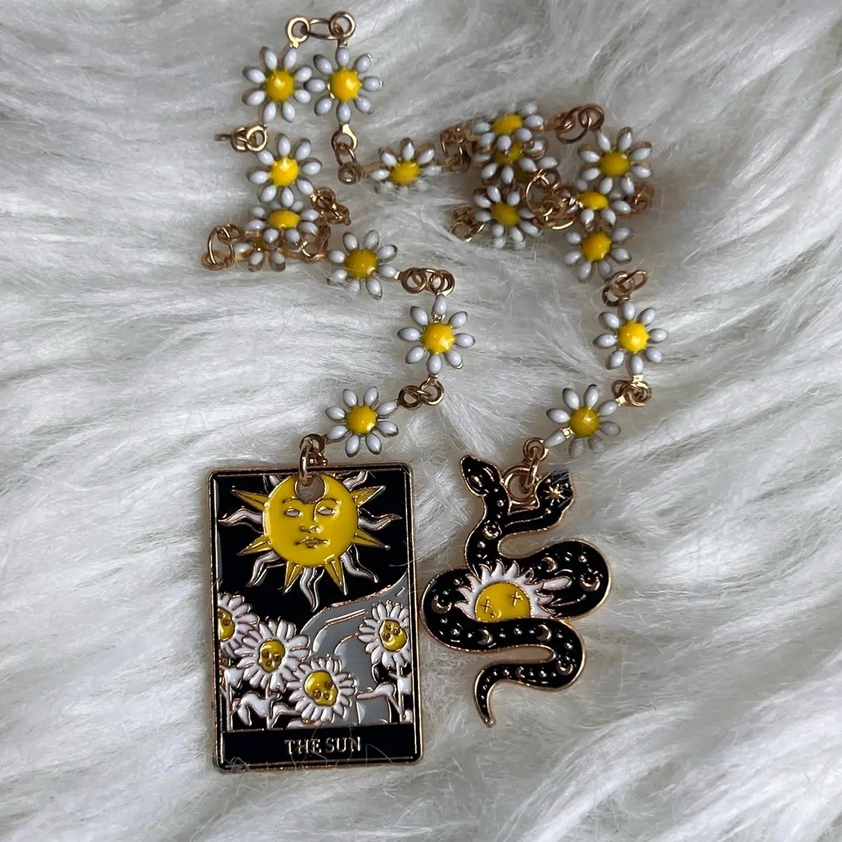 The Sun Tarot Snake Daisy Handmade Chain Bookmark