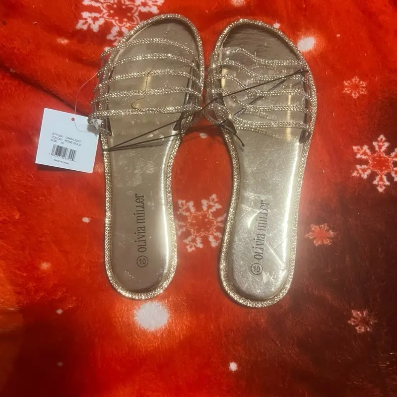 Olivia Miller Sandals Olivia - Gold Color with Strappy Design and Comfortable Fit Girl