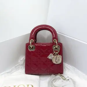 Pre-owned Dior Patent Shoulder Bags 6.69'' R3589 Shoulder Bag C217610610 0415 T1 Qiqi