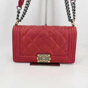 Pre-owned CHANEL leather Crossbody Bags Wallet on chain boy crossbody bag Chanel