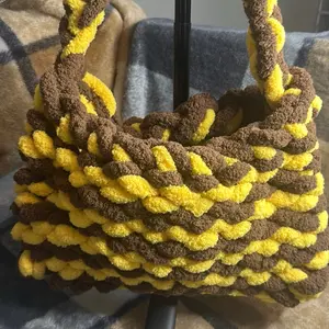 Bumblebee Purse  : Details Unknown, Color: Brown and Yellow, Image Shows Twisted Design