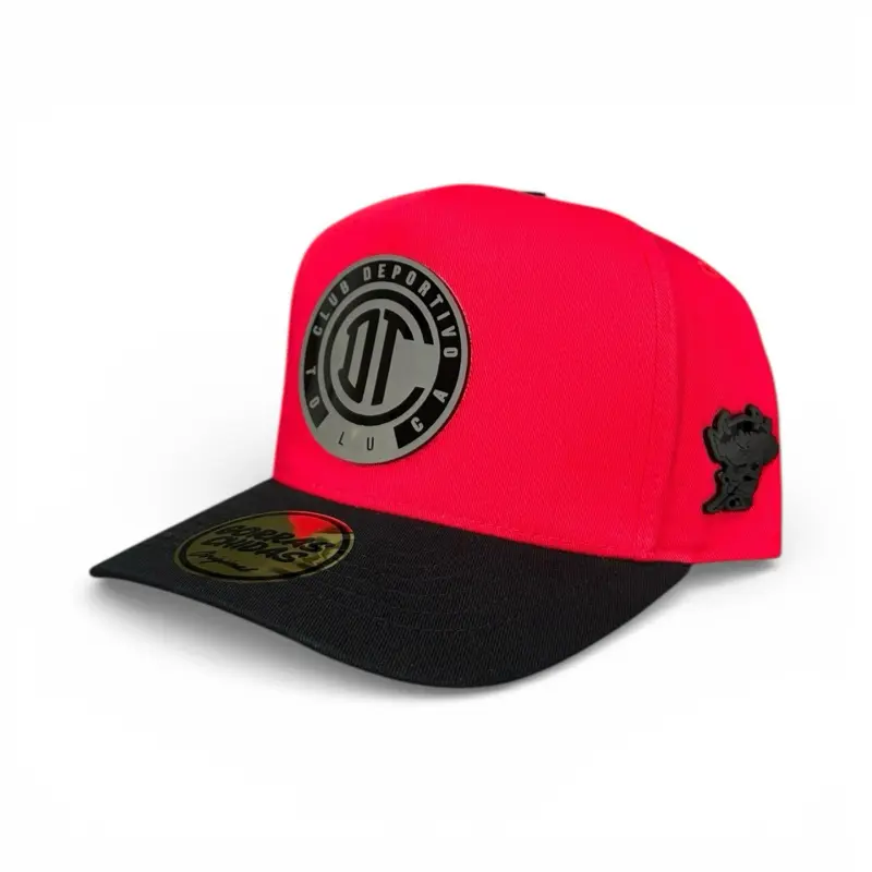 Toluca Plaque-Style Black Red Adjustable Soccer Snapback Cap, High-Quality Sporty Casual Fashion Accessory Headwear, Black Red Snapback