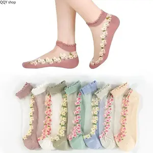 7 Pairs Women Floral Sheer Mesh Ankle Socks, Summer Thin Transparent Ruffle Lace Socks, Soft Breathable Elegant Short Socks, Stylish Lightweight Footwear for Daily Casual Wear, Dating Outfits and Girls Summer Fashion Matching