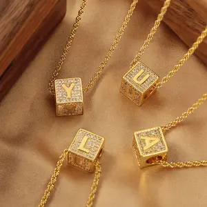 European and American fashion 26 English letter necklace pendant girls' niche high-end light luxury clavicle chain pendant