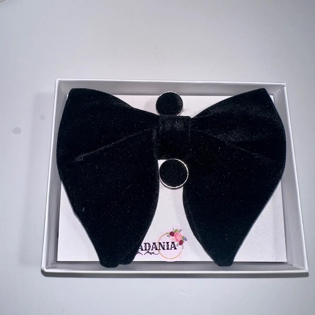 Oversized luxury double bow tie