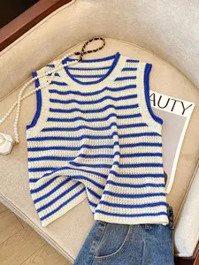 Women's Spring And Summer New Retro Contrasting Striped Knitted Vest With A Niche And Unique Design, French Elegant And Casual, Versatile, Exquisite And Gentle, Comfortable For Commuting, Dating, Round Neck, Short, Sleeveless Women's Sweater, Vest