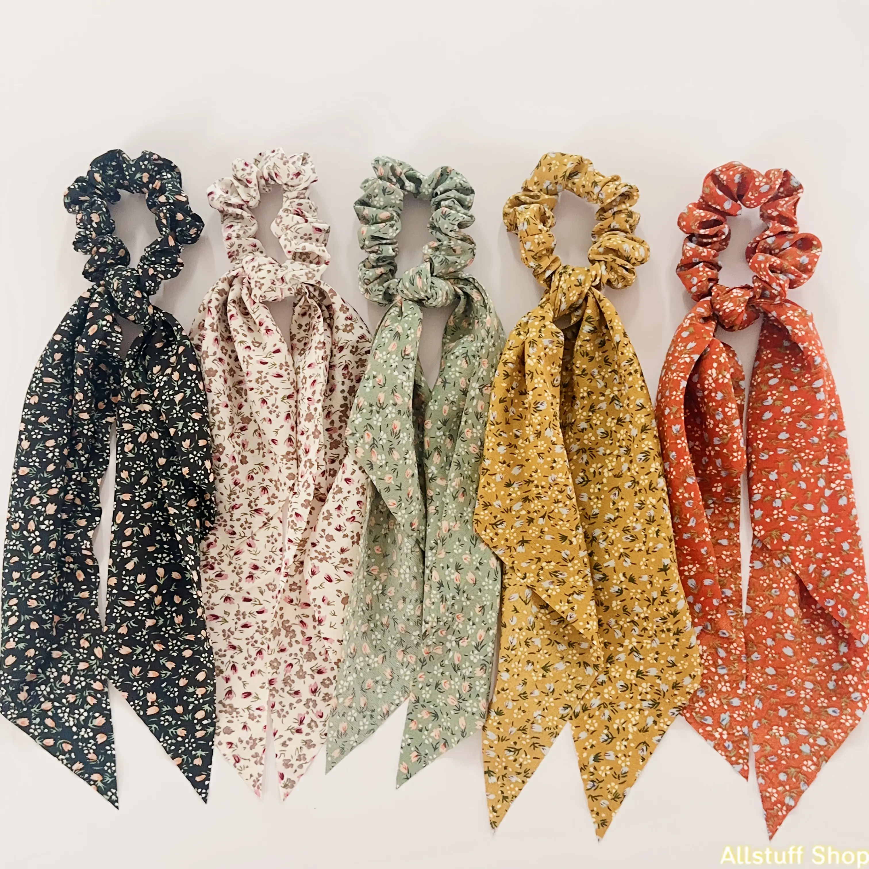Women's 5-Piece Bohemian Floral Print Fabric Ribbon Scrunchie Set - Pastoral Hair Ties for Ponytails, Buns, Daily Wear, Sports & Outdoor Styling Essentials