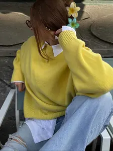 Women's Autumn Winter Plain Round Neck Sweater, Casual Loose Knit Top, High-End Lazy Style Pullover, Vintage Slim Fit Shirt, Knitwear