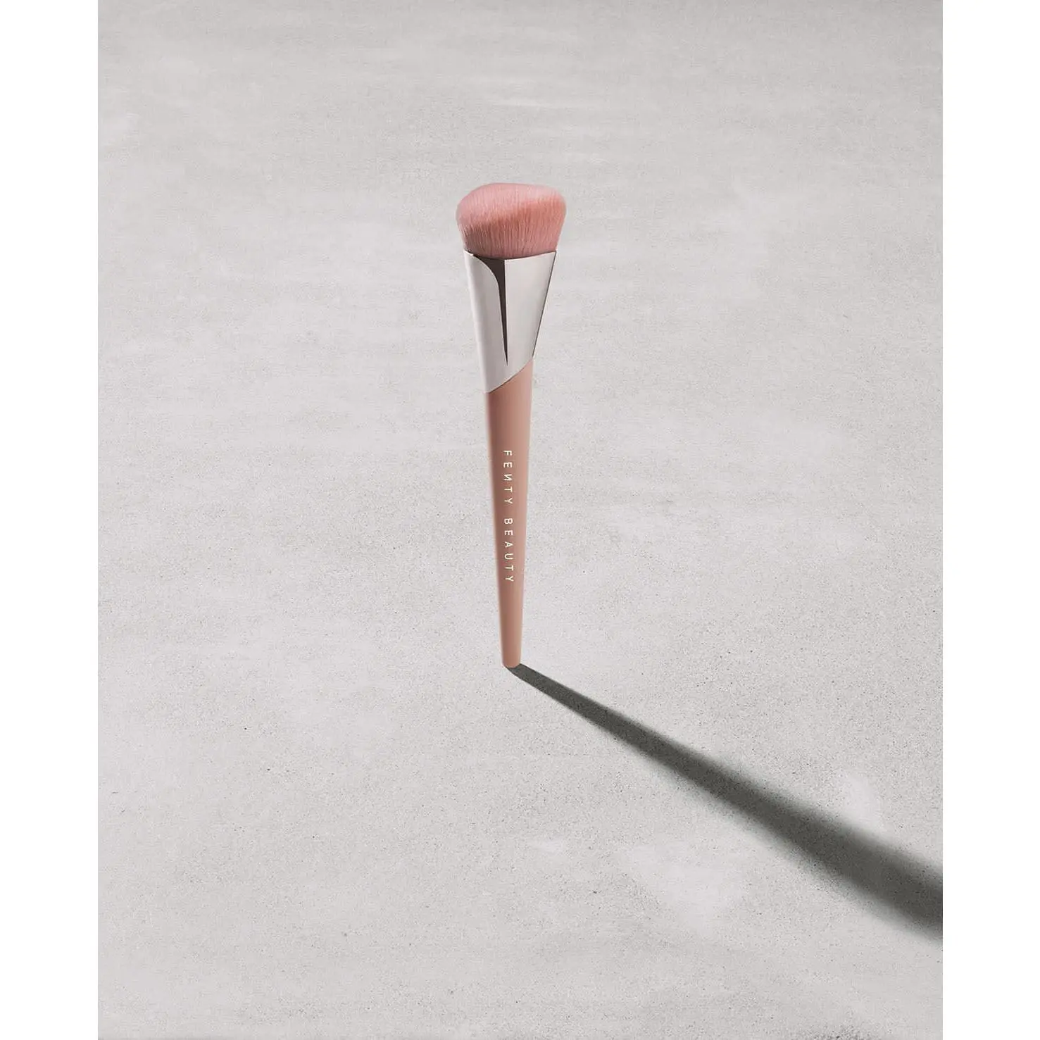 Fenty Beauty Foundation Brush 145