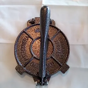 8" Tortilla Press heavy leaderware Model T-9205