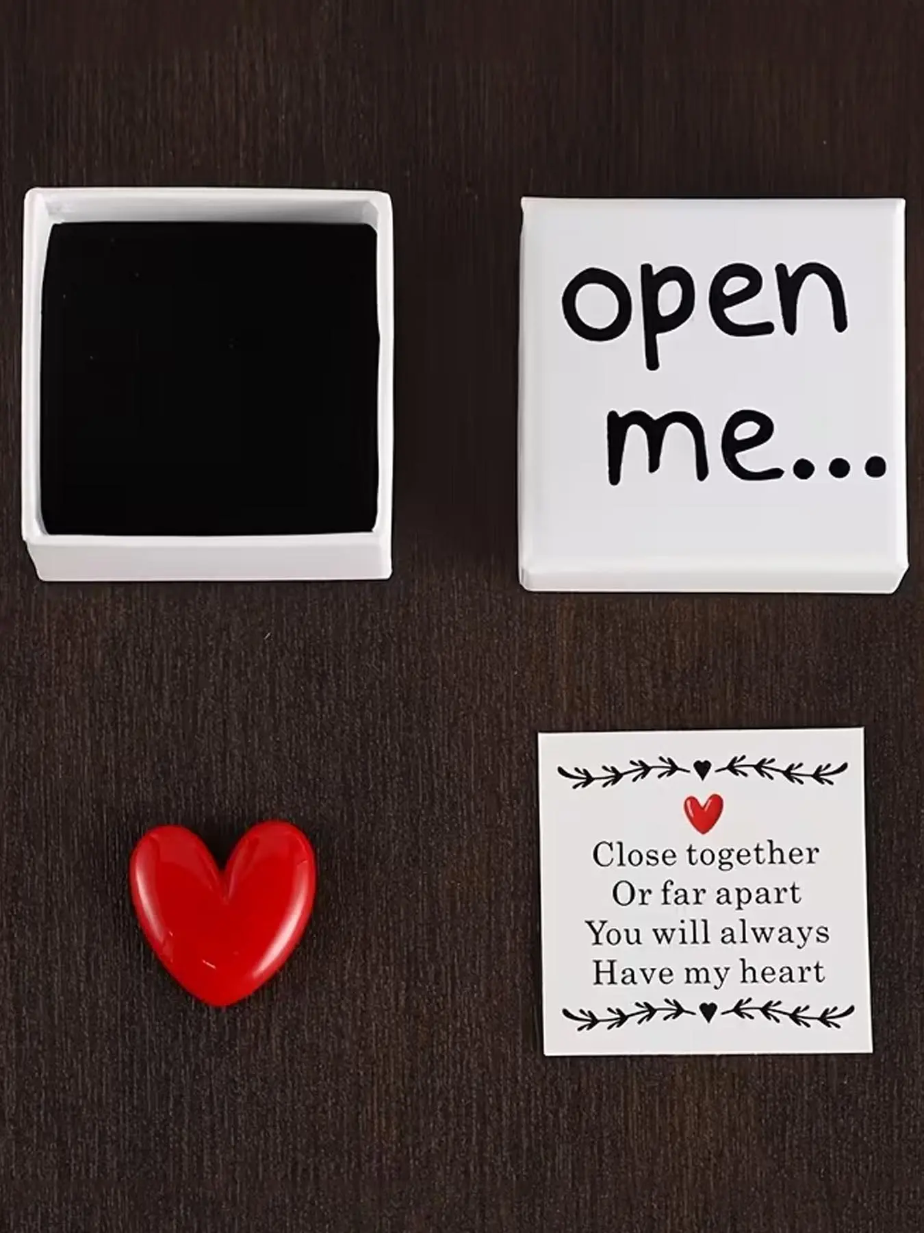 1set Charming 'Open Me' Surprise Gift Box with Resin Heart And 'I Love You' Message Card，Valentine's Day Surprise Gift，Perfect for Birthdays, Weddings, Anniversaries, Valentine’s Day, And Special Occasions