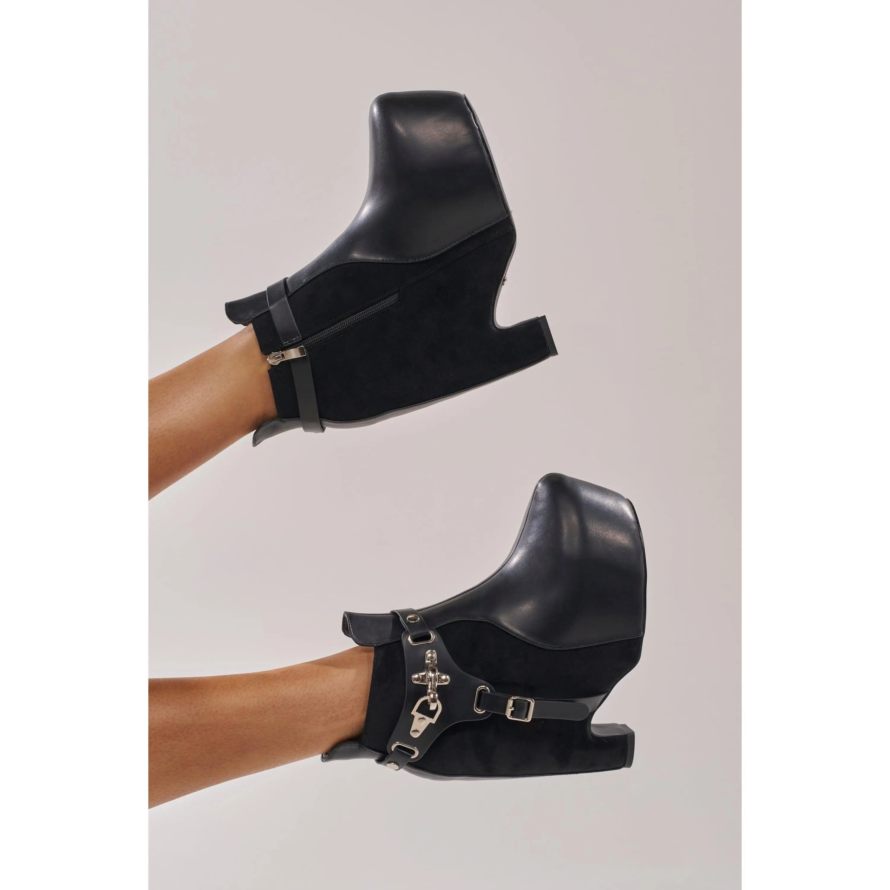 AZALEA WANG ABYSS BLACK WEDGE PLATFORM BOOTIE