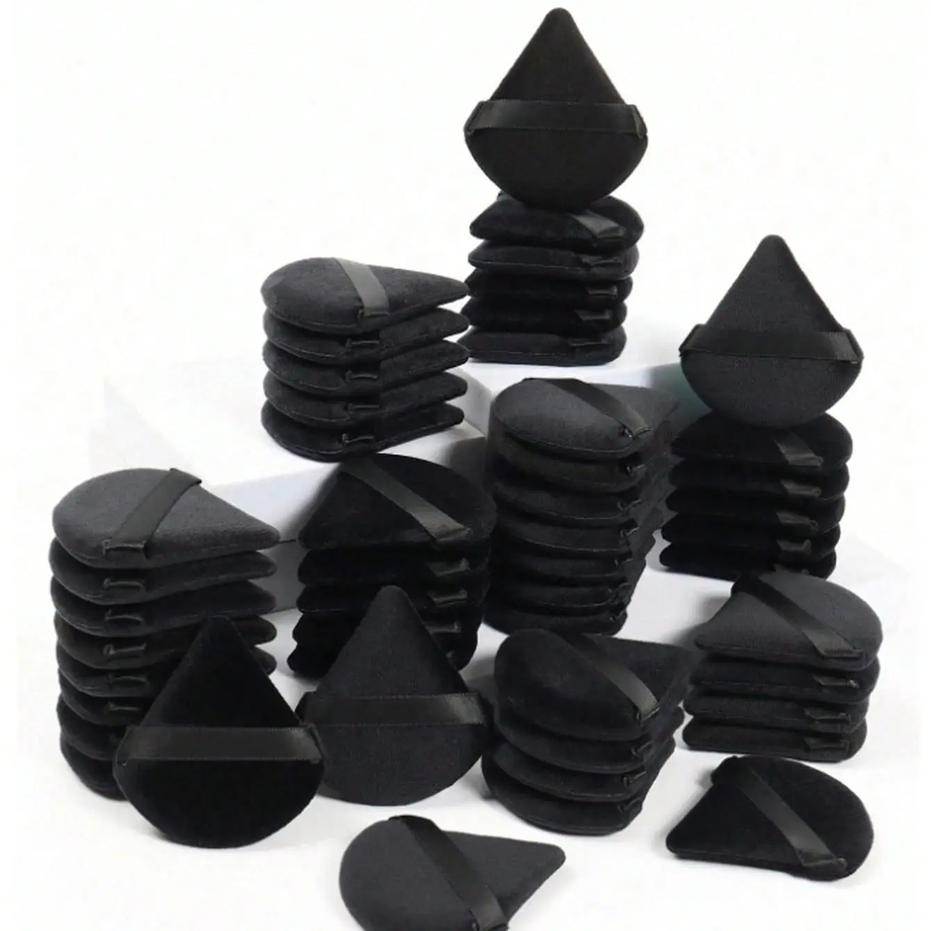 50 Velvet Triangle Powder Puff Set, Makeup Puffs, Reusable Beauty Puff Makeup Sponges for Dry and Wet Use, Suitable for Foundation, Creams, Cushion and Face Makeup Application