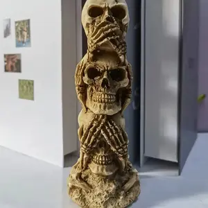 Halloween Skull Resin Craft Ornament, Creative Decoration for Home & Party Decor, Unique Gift Idea for Halloween Lovers, Spooky