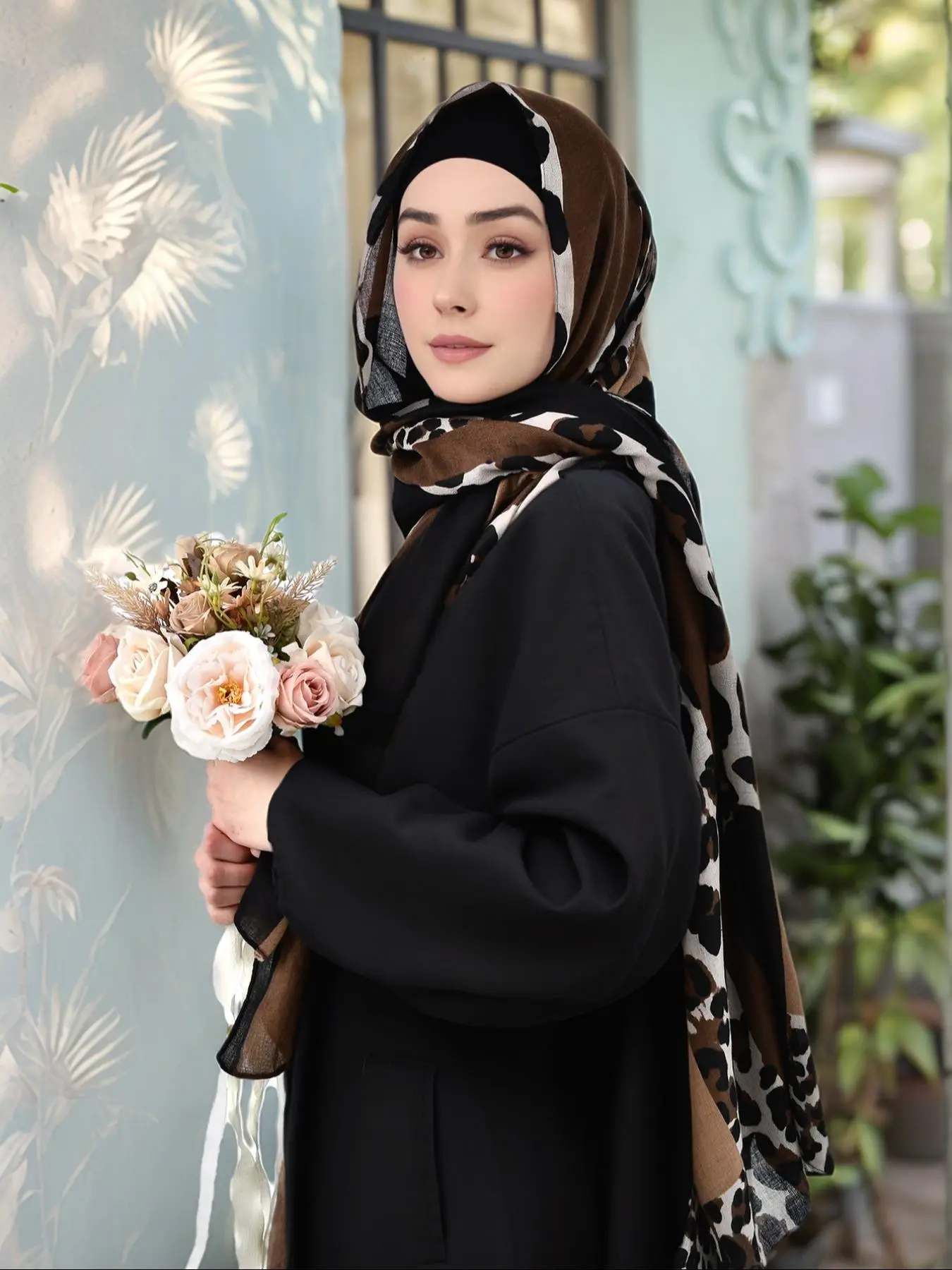 Women's Leopard Print Khimar, Casual Breathable Scarf for Daily Wear, Fashionable Muslim Clothing for All Seasons