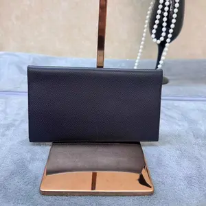 Pre-owned HERMÈS leather Clutches & Wristlets wallet 744090