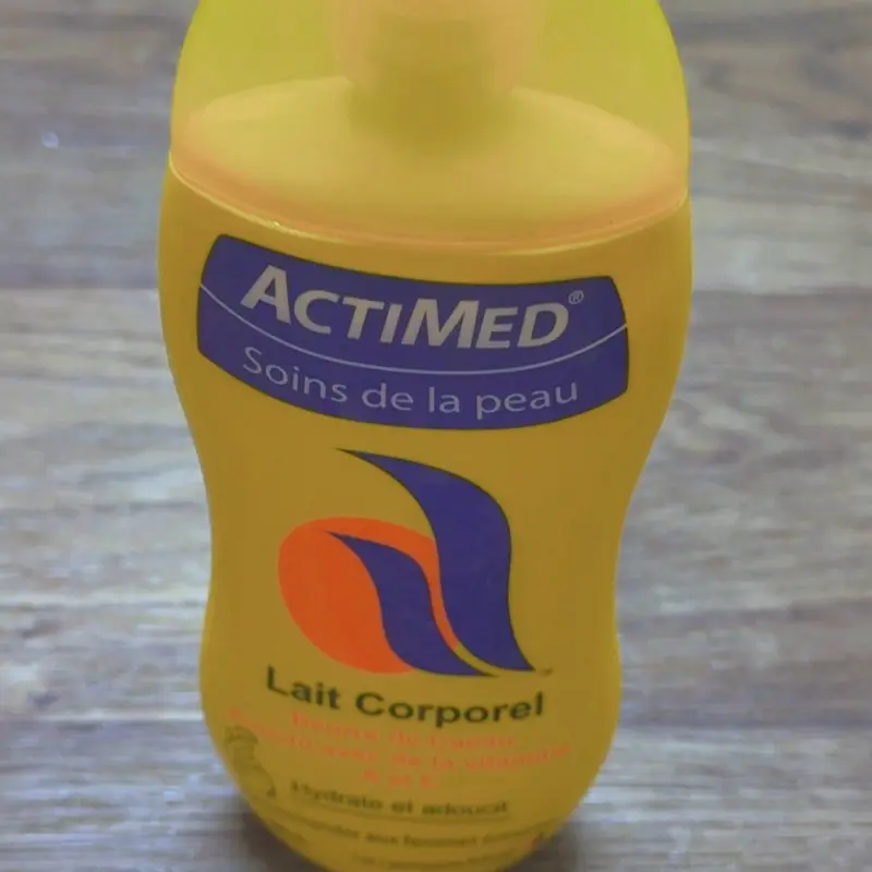 summer Anti-Dandruff Shampoo.