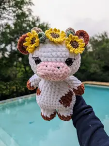 Amigurumi Sunflower Cow Crochet Plushie: Handmade Crochet Animal