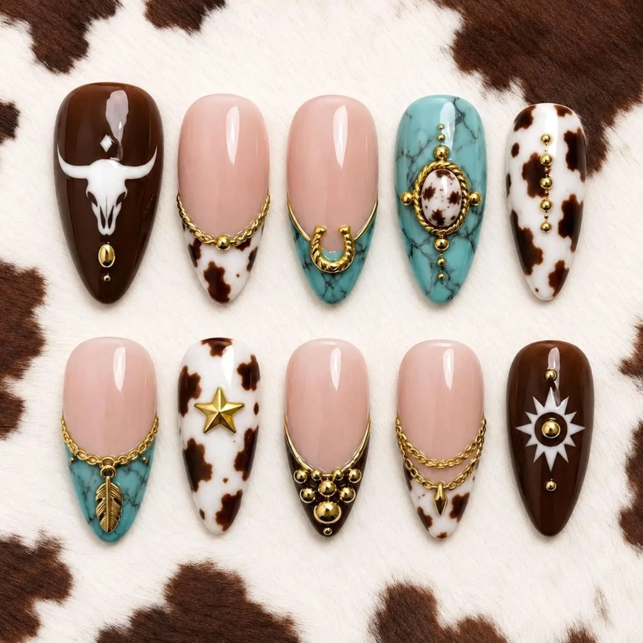 Western Cow Print Press On Nails Turquoise Stone Bull Skull Gold Chain Star Horseshoe Brown French Tip Rustic Cowgirl Nail Art Reusable Nail Set