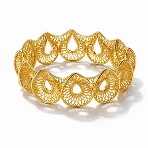 Vale & Veil — Paris | Voûte Filigree Bangle | Handcrafted Gold Lace Bracelet