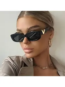 1 pair, timeless geometric retro-style casual Women's fashion glasses suitable for street photography and versatile styling to complement all face shapes