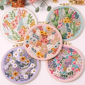 Floral Embroidery DIY Kit Embroidery Set, Adult and Children DIY Handmade Craft, Hand Embroidery Beginner Kit with Printed Embroidery Patterns, Suitable for Beginners Christmas Embroidery Kit, Embroidery Design