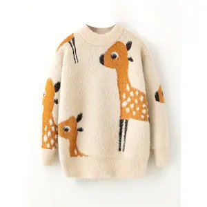 Girls' Knitted Pullover Featuring a Christmas Reindeer Design, Made with Faux Mink Fur, Perfect for Autumn And Winter, with a Round Neck And Long Sleeves.
