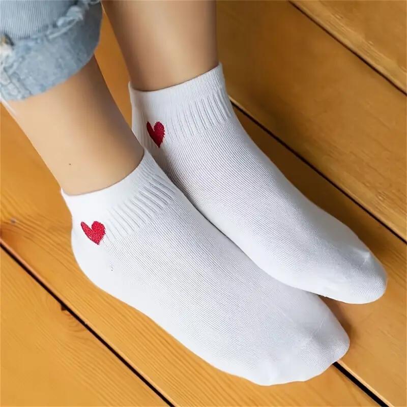 5 Pairs Of Teenager's Anti Odor & Sweat Absorption Fashion Heart Print Low Cut Socks, Comfy & Breathable Socks, All Seasons Womenswear Women