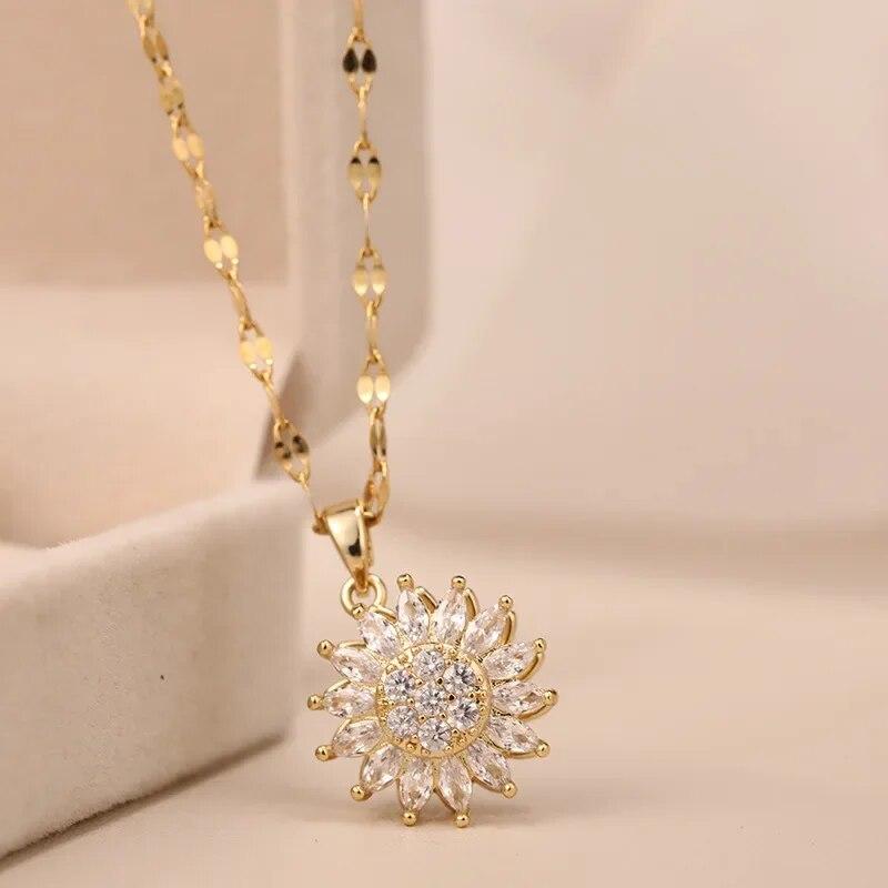 Classic Sunflower Cubic Zirconia Pendant Necklaces For Women Gold Color Alloy Rotate Necklace Elegant Jewelry