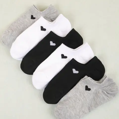Women's Heart Print Ankle Socks, Casual Moisture Wicking Low Cut Socks for All Seasons, Soft Comfy Breathable Socks for Daily Wear, Casual Knit Socks