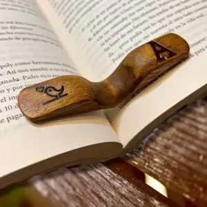 Wooden Bird Thumb Bookmark – One-Handed Page Holder for Comfortable Reading & Book Lover Gift