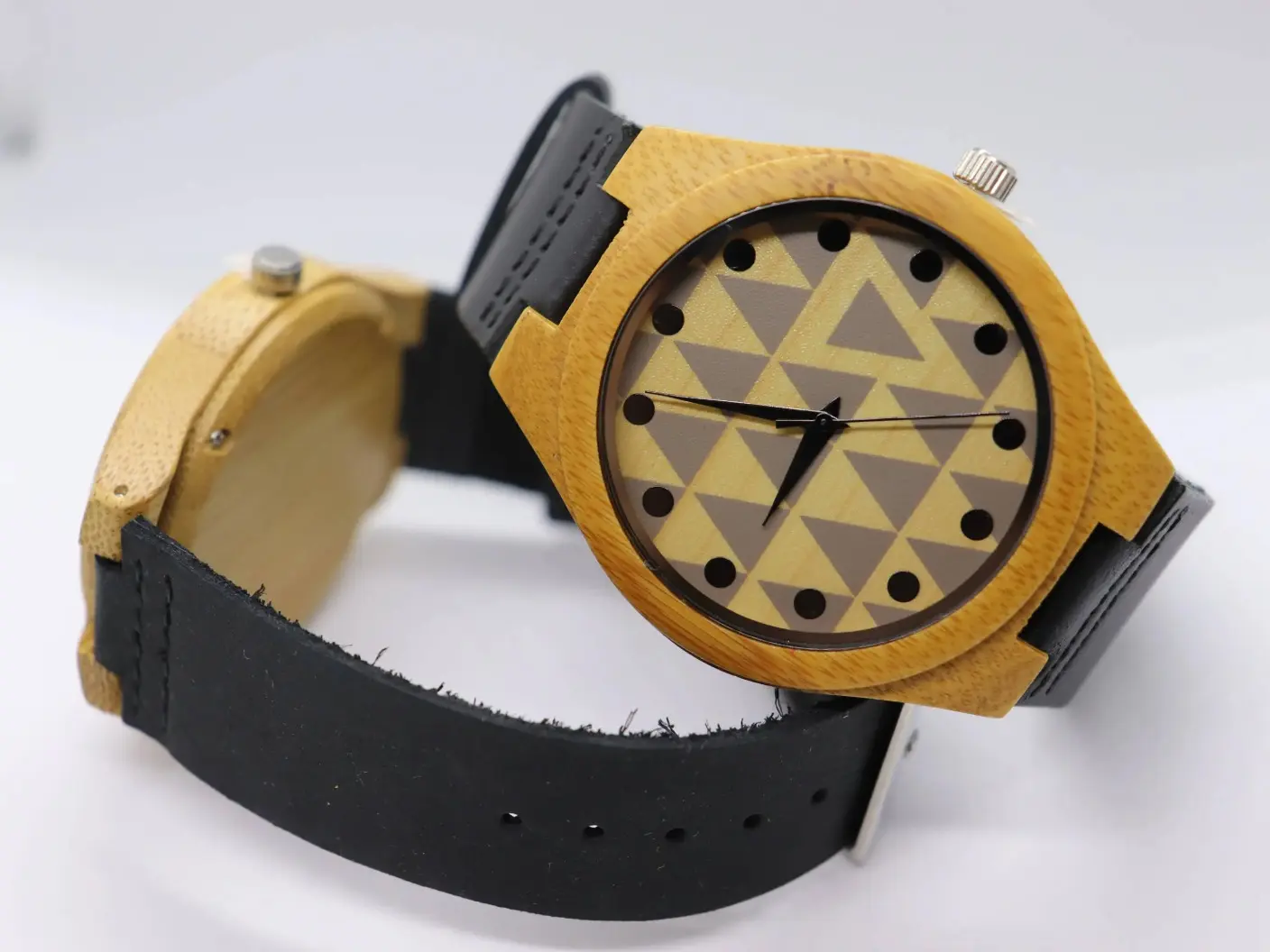 Personalized Engraved Bamboo Wood Watch with Leather Band - Unique Triangle Design & Eco-Friendly Material