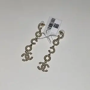 Pre-owned Chanel Gold Tone Crystal Faux Pearl CC Logo Number 5 Heart Star Drop Earrings JLP020513
