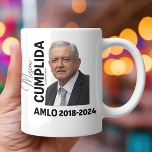 [Sale Up To 40% + Freeship] Taza 12oz AMLO, Partido Morena AndrÃ©s Manuel LÃ³pez Obrador Caricatura Mug Coffee Birthday Ceramic Washable Reusable Tea, 11oz 15oz Ceramic Mugs