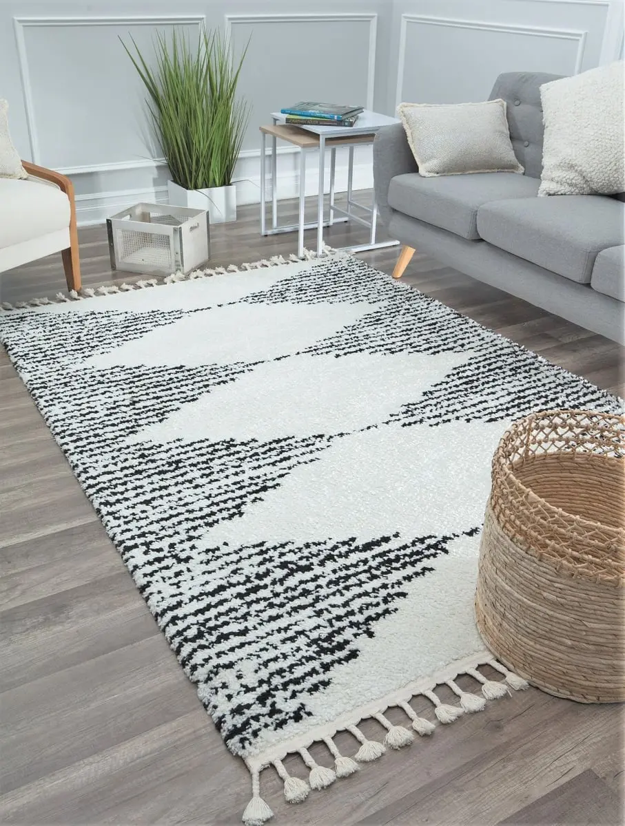 212 MAIN CosmoLiving RA28937 MS30A Heath White Allover Geometric Tribal Moroccan Area Rug, 2ft2in x 8ft Rectangle, Diamond Motif, Moroccan Vibe, Soft Touch, Indoor Use, Spot Wipe Cleanable