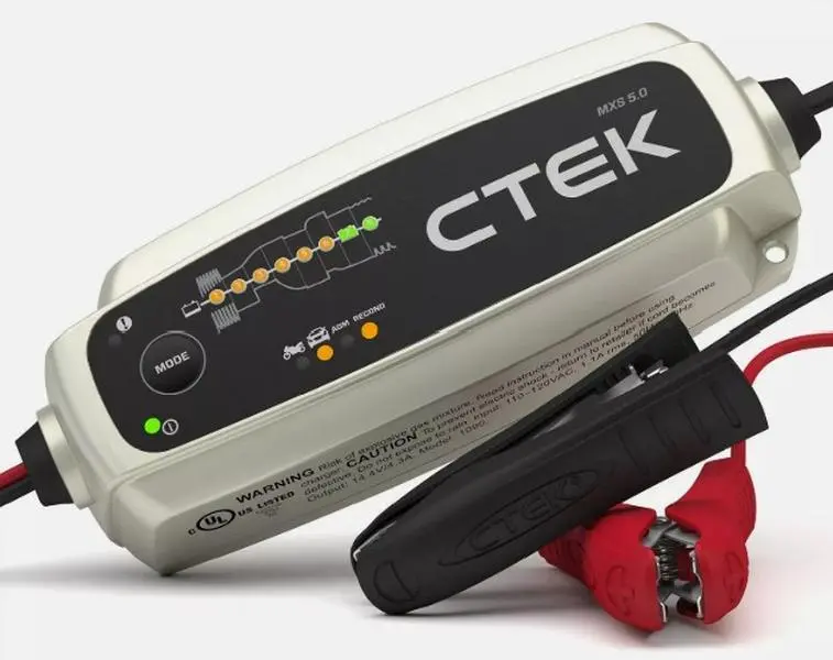 CTEK MXS 5.0 Compact Fully Automatic 4.3-Amp 12V Car Battery Charger and Maintainer for Vehicle, Tractor, Multi-Vehicle Maintenance, Bicycle, Dustproof