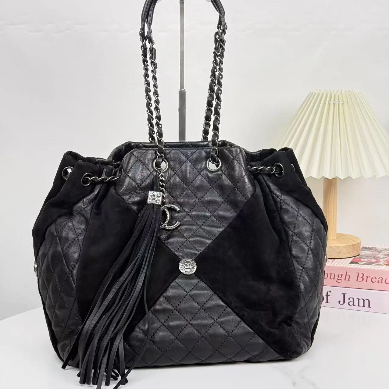 Pre-owned CHANEL Drawstring Tassel Shoulder Bag