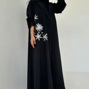Hafizah Suit Collar Maple Leaf Embroidered Long Outercoat, Loose Fit Elegant Open Front, Lightweight Luxury Slimming Muslim Women's Clothing Outerwear